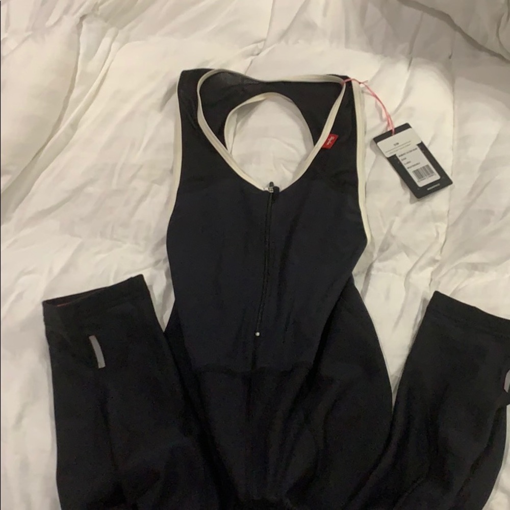 NWT Rapha Women’s 3/4 bin shorts